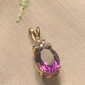 Gold 14 K/Amethyst/Diamonds Pendant